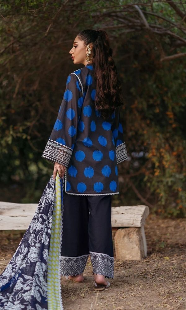 LAWN 3PC Allover Lawn Digital Print Suit (Embroidered Sleeves patch) EMBROIDERED D-LACE) Same Print Dupatta & Trouser D-1577
