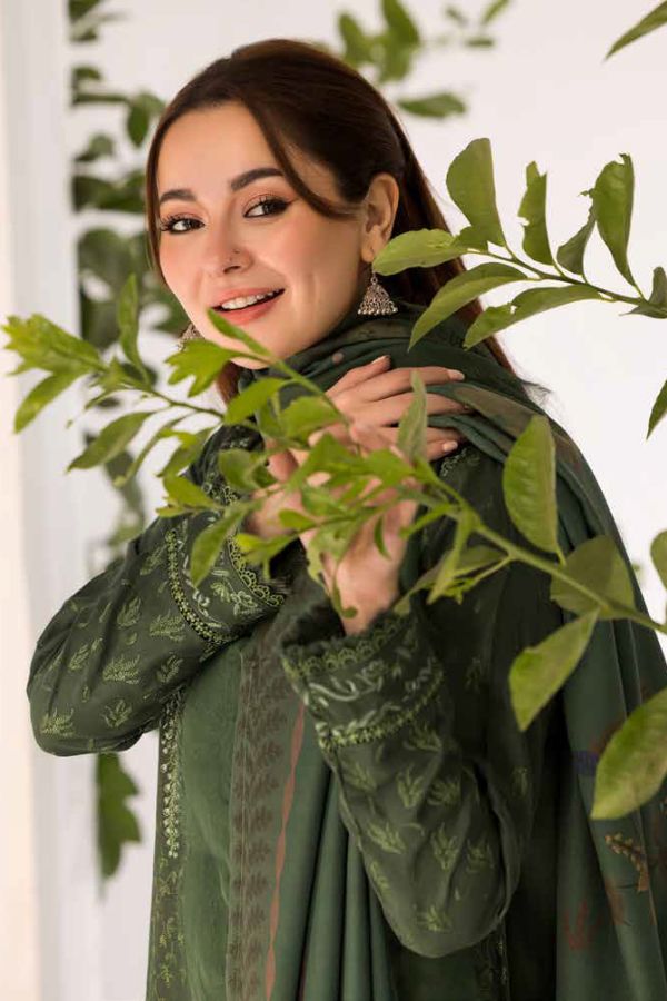 “Danak 3PC Embroidered Suit with Wool Shawl – D532”