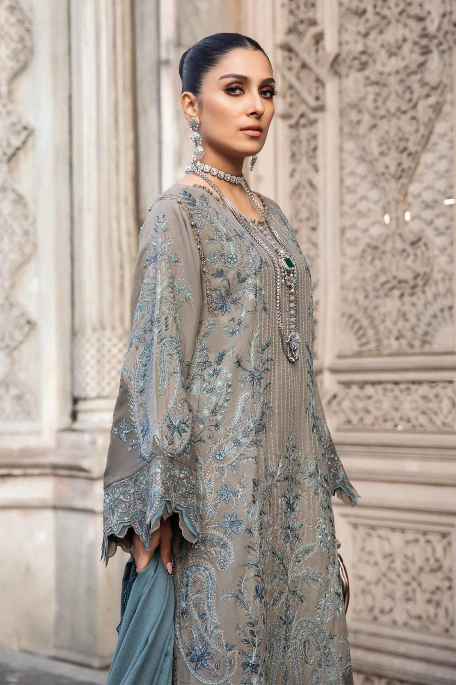 “Danak 3PC Sequence Embroidered Suit with Embroidered Shawl – D2662”