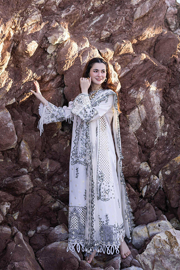 3PC DANAK EMBORIDED SHIRT PLAIN TROUSER EMBORIDED DANAK SHAWL