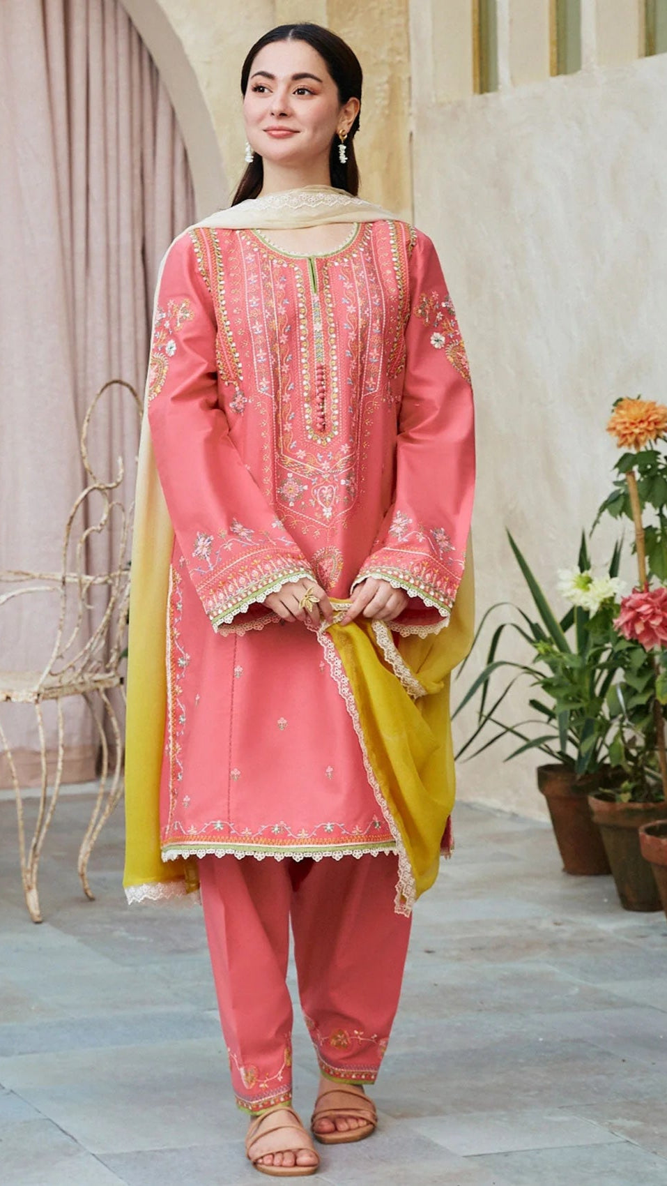 LAWN 3PC EMBROIDERED SHIRT PLAIN TROUSER PRINTED DUPATA D-1096