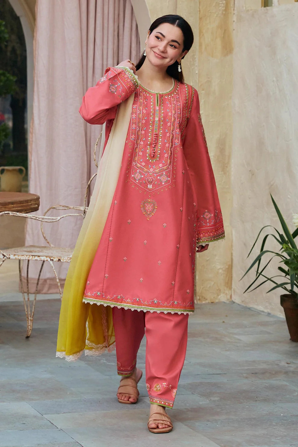 LAWN 3PC EMBROIDERED SHIRT PLAIN TROUSER PRINTED DUPATA D-1096